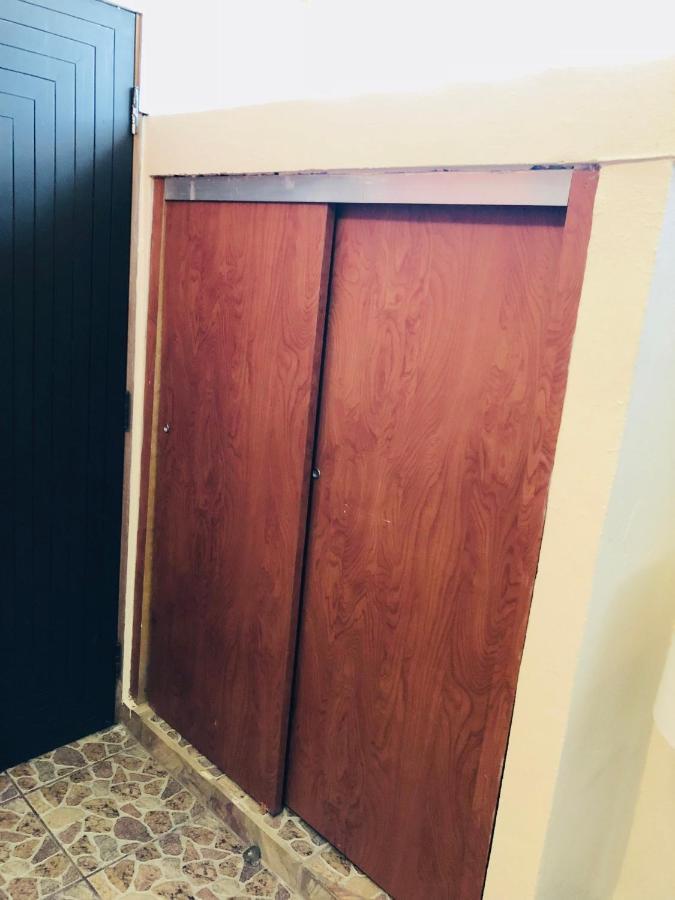 Cozy Studio Retreat With Private Parking And Free Laundry Ponce Buitenkant foto